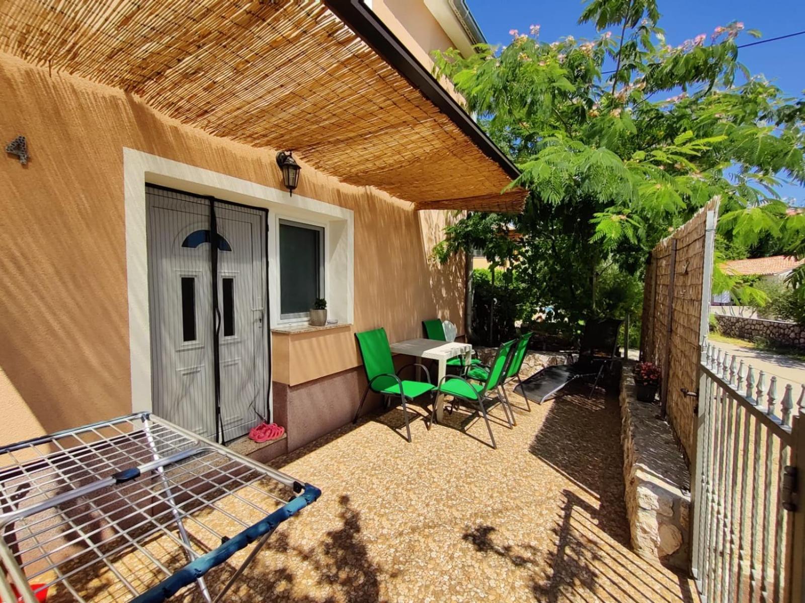 Apartman Kristina Vrbnik Exterior foto